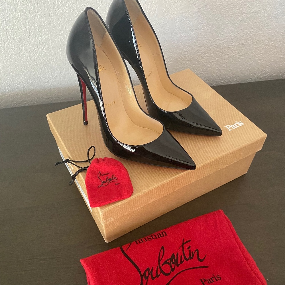 Christian Louboutin So Kate